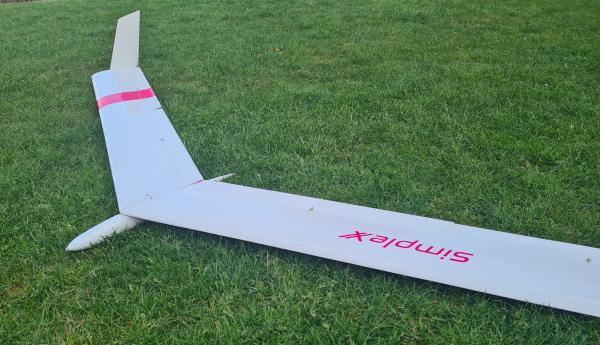 Bild "Modellflug:SimpleX-GFK-Rumpf-1.jpg"