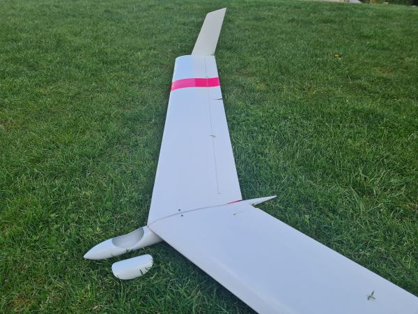 Bild "Modellflug:SimpleX-GFK-Rumpf-2.jpg"